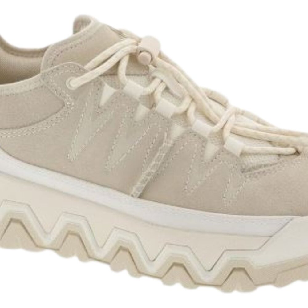 UGG CapTrail Low Light Beige Waterproof Suede Shoes Women’s 1161830 US Size 8.5